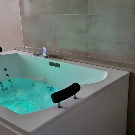 Appartement Metz Love Spa Privatif